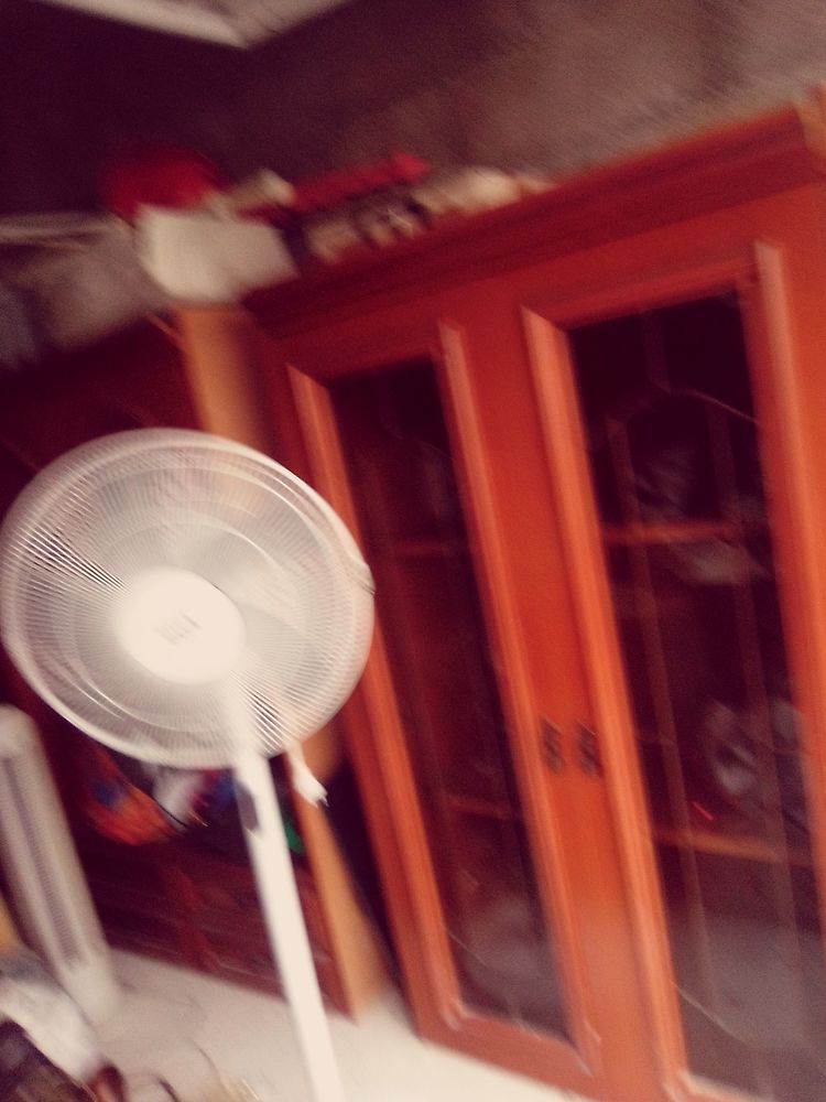 meubles vitrines et divers meubles vitrines 150 Montpellier (34)