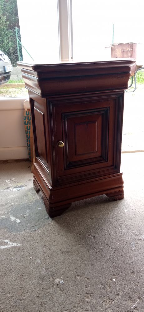 Meubles 300 Savigneux (42)