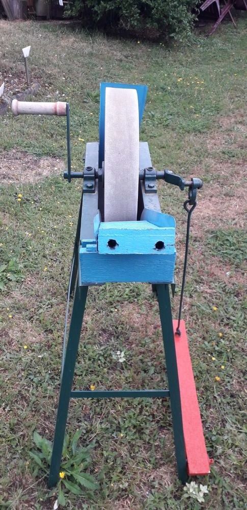 meule pour aiguiser les couteaux 50 Yssingeaux (43)