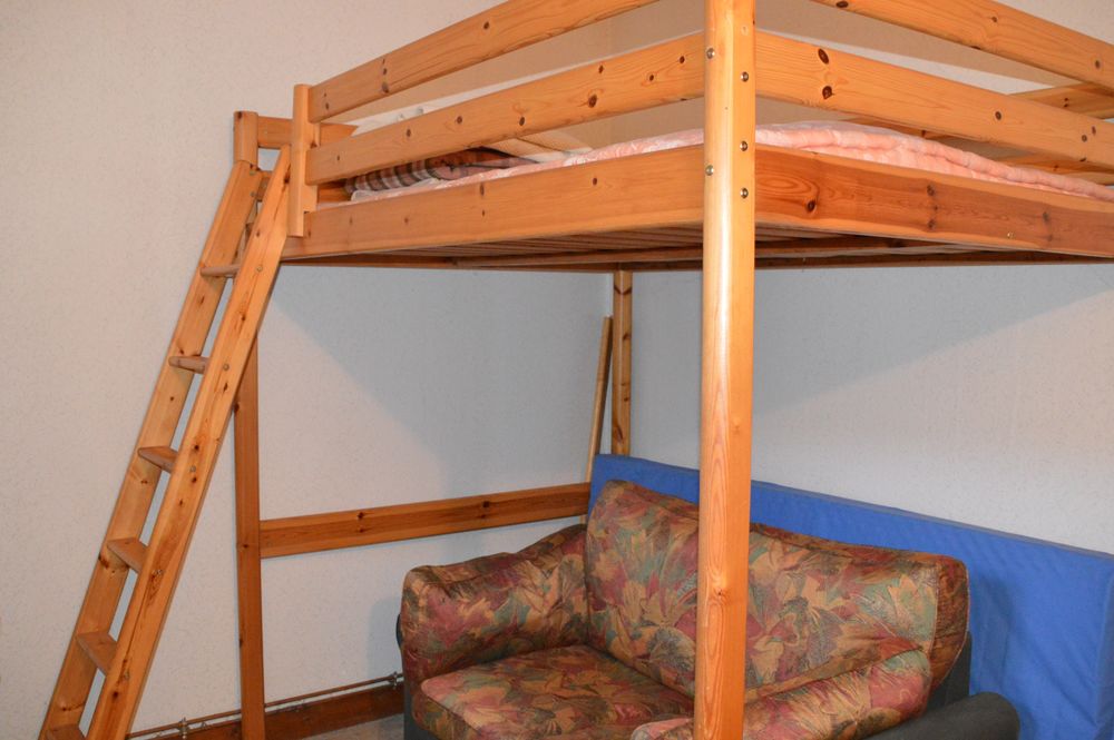 LIT MEZANINE EN PIN 2 PERSONNES AVEC SA NOTICE MONTAGE 120 Gadencourt (27)