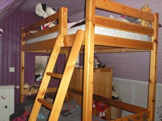 Lit mezzanine +bureau +commode 95 Ess�mes-sur-Marne (02)
