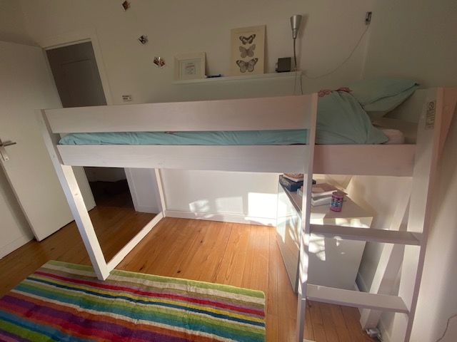 Lit mezzanine 1 place 130 Bordeaux (33)