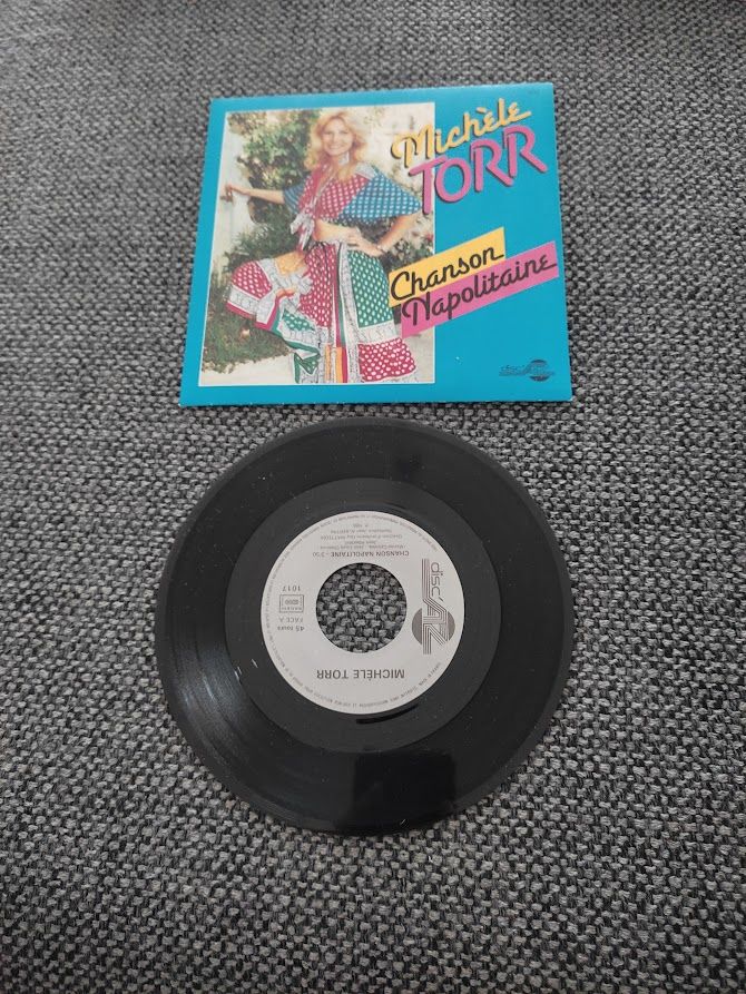 M (153) - Mich�le Torr - Chanson Napolitaine 0 Paris 13 (75)