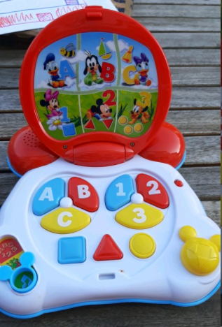 Mickey mon premier ordinateur 10 Valenciennes (59)