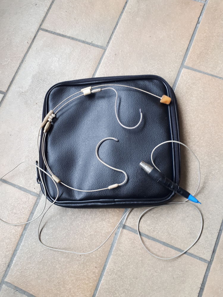 MICRO CASQUE MINIATURE ELECTROVOICE 140 Longpont-sur-Orge (91)