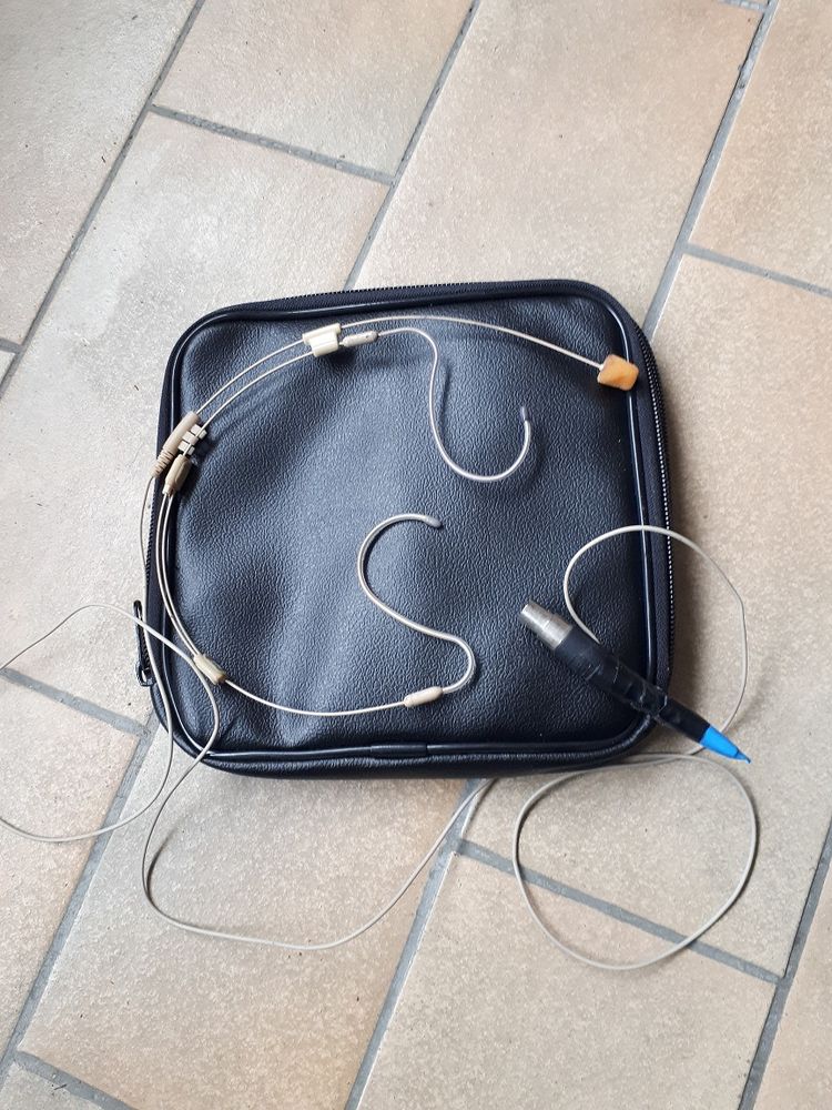 MICRO CASQUE MINIATURE ELECTRO VOICE 110 Longpont-sur-Orge (91)