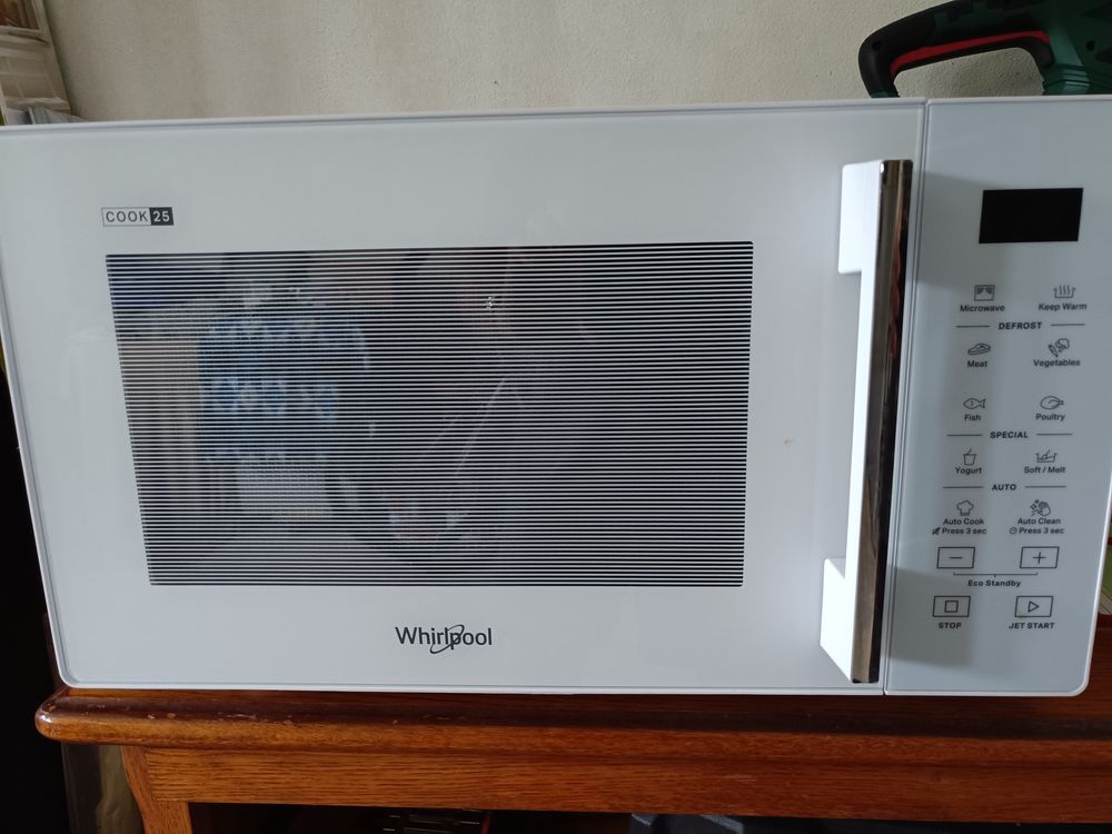 Micro onde four 80 Corpeau (21)