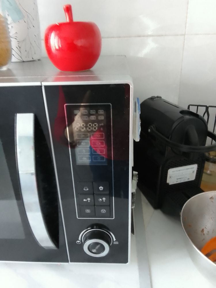 Micro onde en parfait �tat de fonctionnement tr�s proche 30 Billy-Montigny (62)