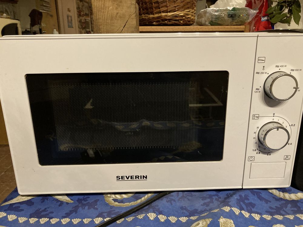 MICRO-ONDE SEVERIN 20 L 700W 50 Charny (89)