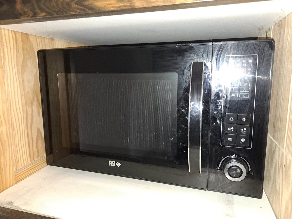 Micro ondes FAR 30litres 40 Benquet (40)