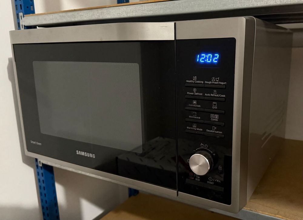 Micro-Ondes combin� Gril et Four � chaleur tournante SAMSUNG 130 Massy (91)