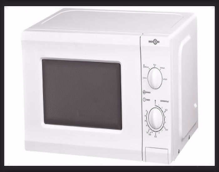  micro-ondes HIGH ONE  de couleur blanc 25 Le Kremlin-Bic�tre (94)