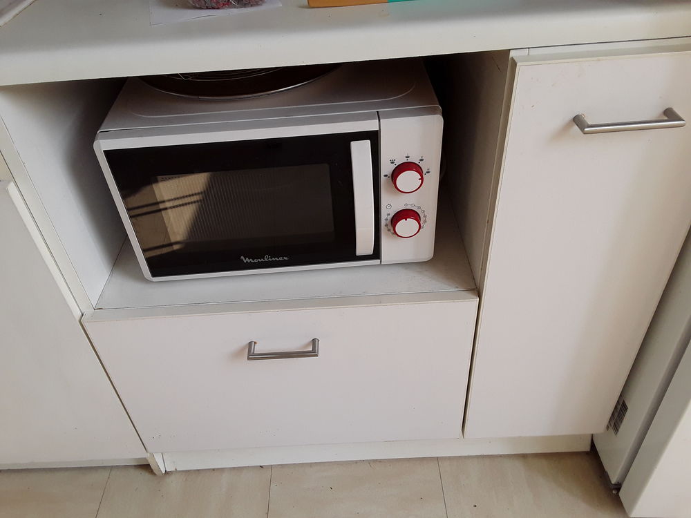 Micro ondes moulinex 20 Venelles (13)