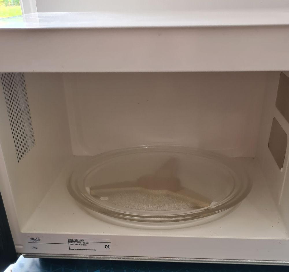 MICRO - ONDES WHIRLPOOL 45 Vesoul (70)