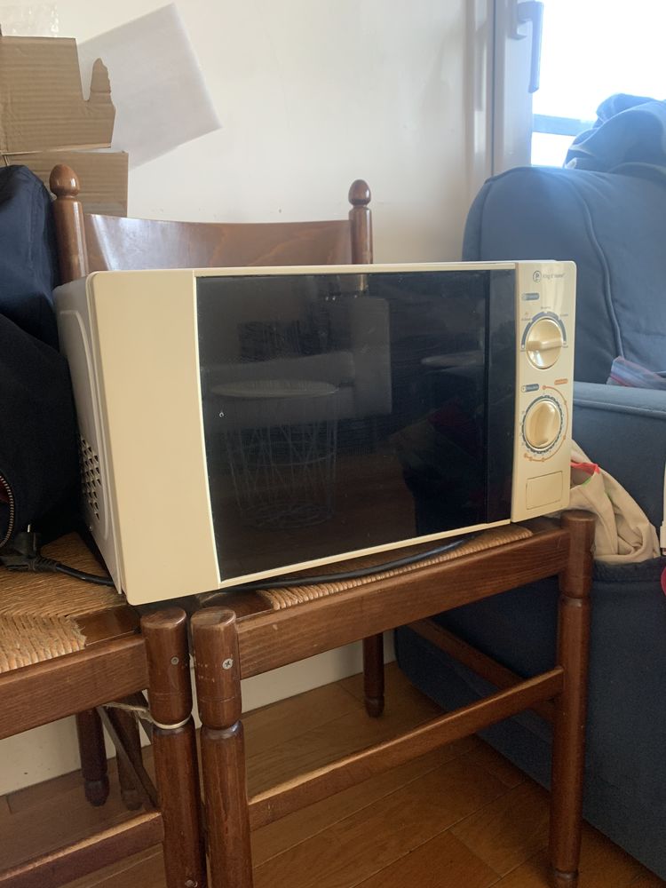 Micro ondes 40 Pantin (93)