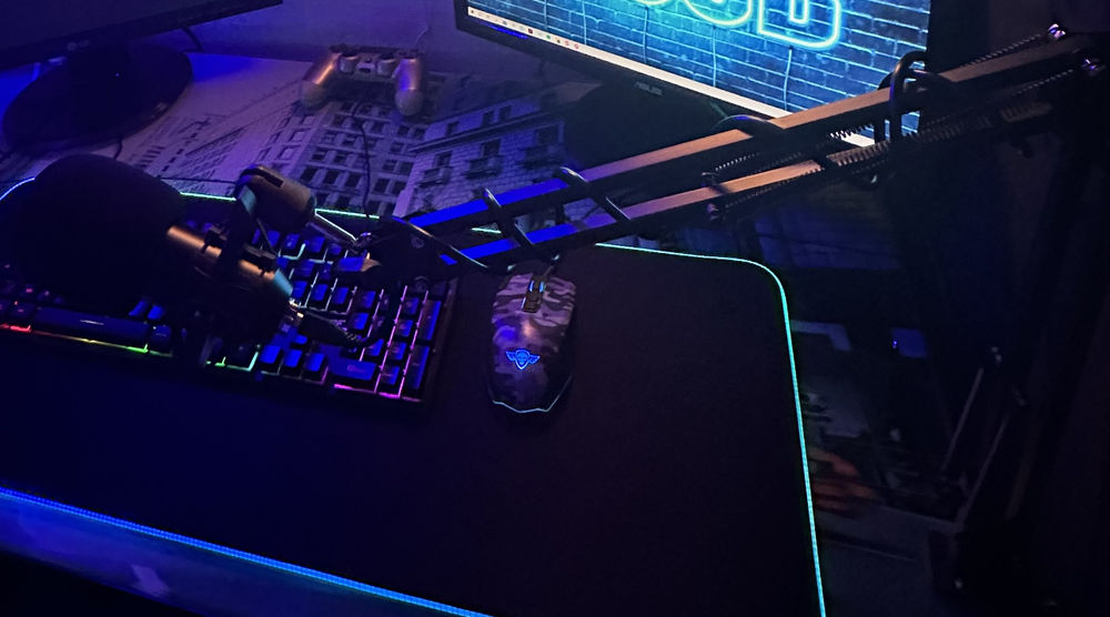 Micro � perche gaming 40 D�cines-Charpieu (69)