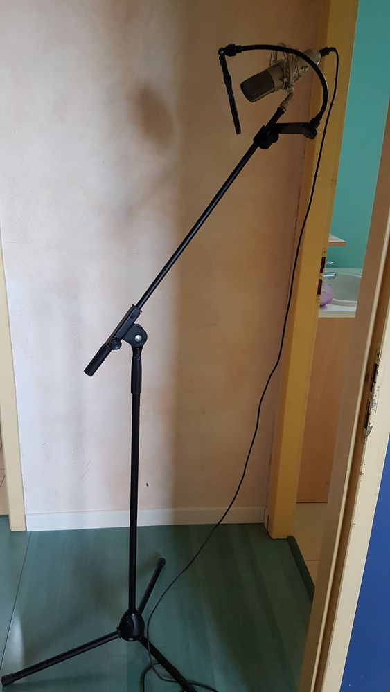 MICRO SC 440 USB Podcast Bundle
25 Montussan (33)