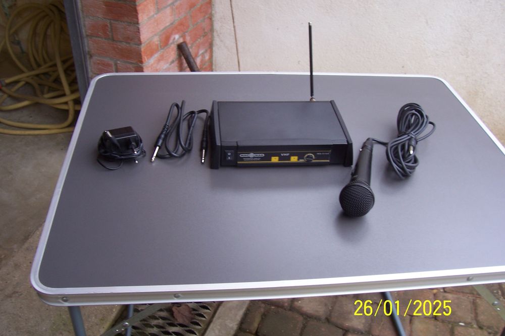 micro professionnel � fil tr�s bon �tat � prendre sur place 10 Porqu�ricourt (60)