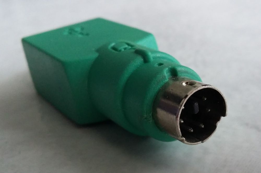 MICROSOFT - Adaptateur Clavier & Souris PS/2 M�le vers USB 5 Foncine-le-Haut (39)