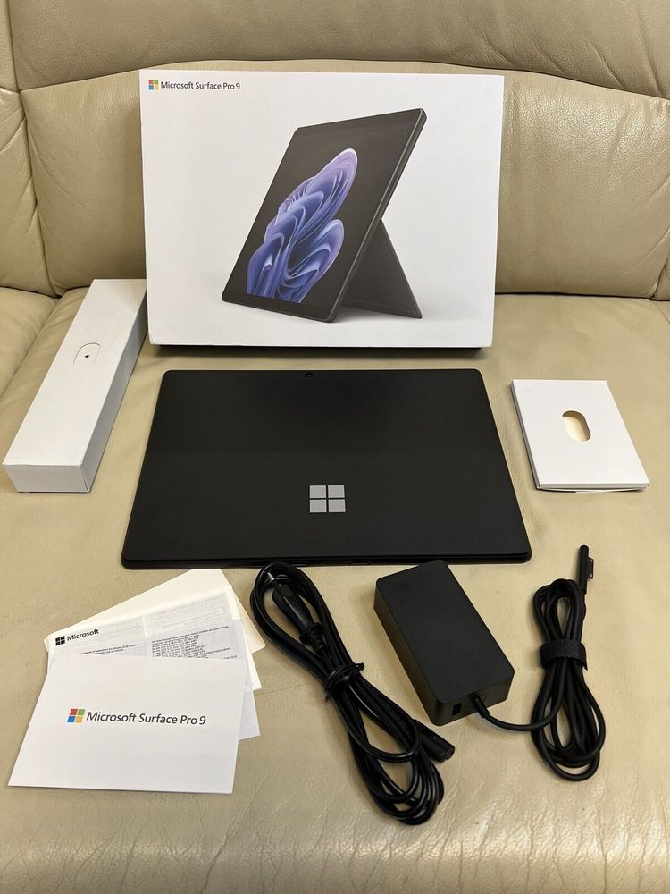 Microsoft Surface Pro 9 16Go 256Go SSD 650 Blois (41)