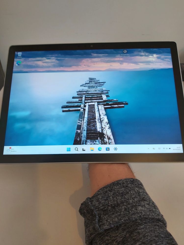 Microsoft Surface book 2 I7 8650U 256GO NVIDIA 2GO D�di�s 330 Saint-S�bastien-sur-Loire (44)