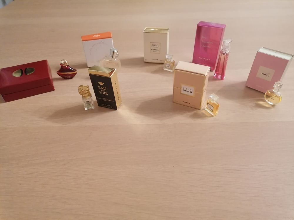 mignatures de parfum 40 Anglet (64)