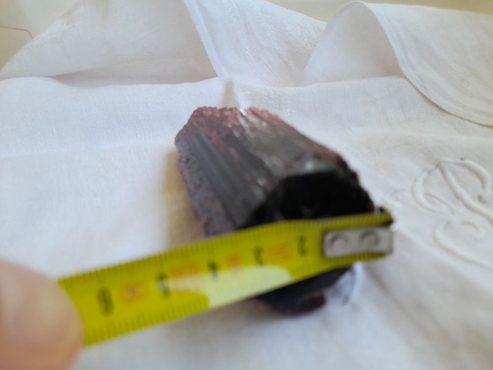 Min�ral, tourmaline rouge de Madagascar 0 Aix-les-Bains (73)
