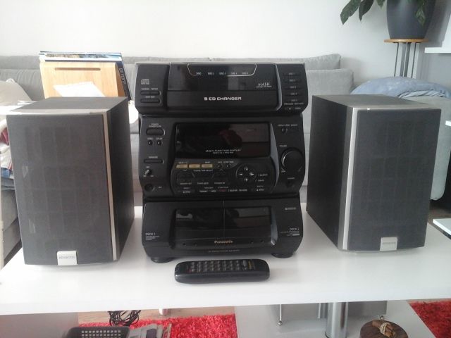 Mini chaine Panasonic 25 D�cines-Charpieu (69)