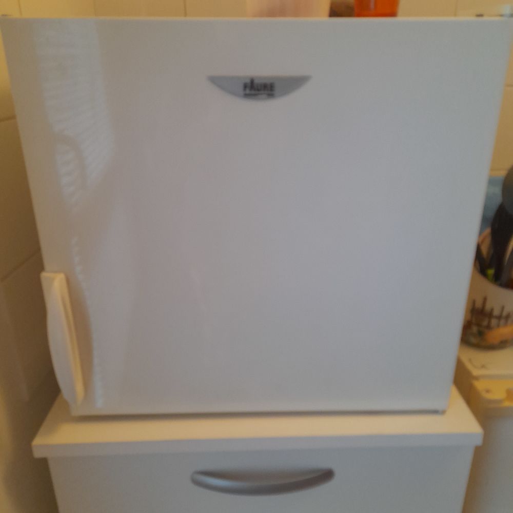 Mini cong�lateur blanc 100 Issy-les-Moulineaux (92)