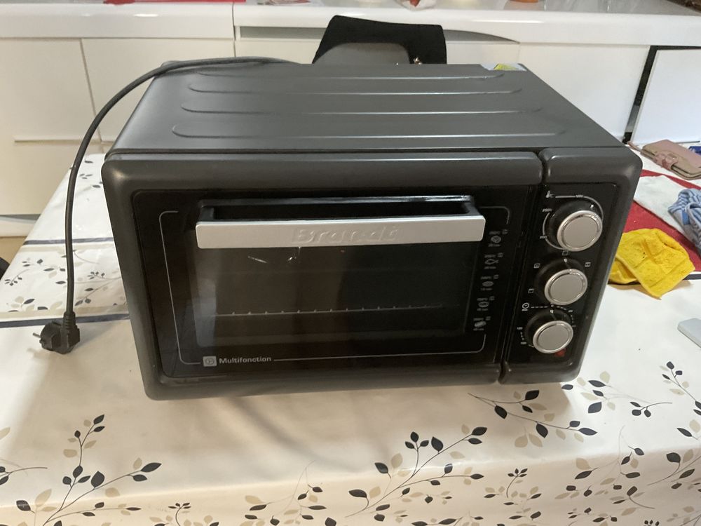 Mini-four �lectrique 25 Marlens (74)