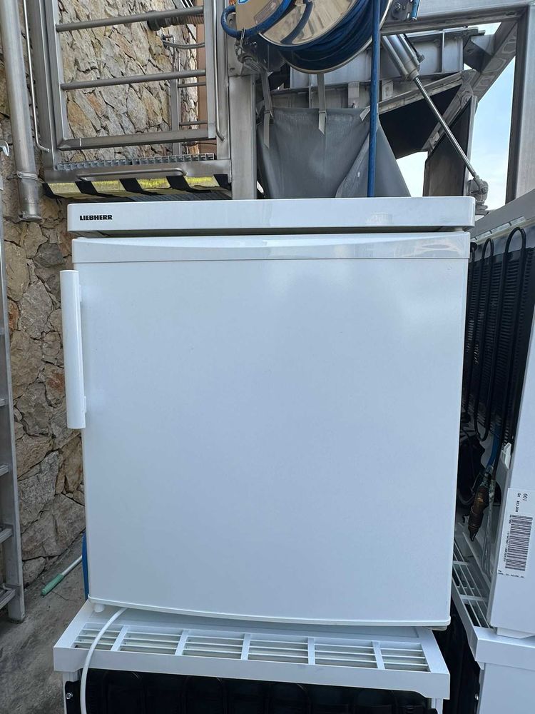 Mini frigo Liebherr 150 Nice (06)