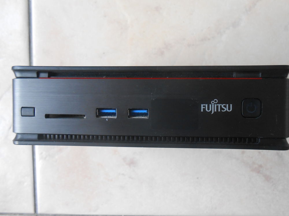 Mini PC Fujitsu Esprimo Q520 Core i5 SSD
90 Gr�sy-sur-Aix (73)