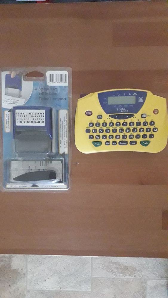 Mini imprimante � Cassette Ruban adh�sif 24 Cambronne-l�s-Rib�court (60)