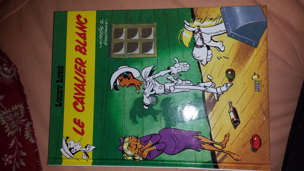 MINI BD LUCKY LUKE - LE CAVALIER BLANC 5 Triel-sur-Seine (78)