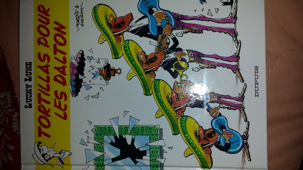MINI BD LUCKY LUKE - TORTILLAS POUR LES DALTON 5 Triel-sur-Seine (78)