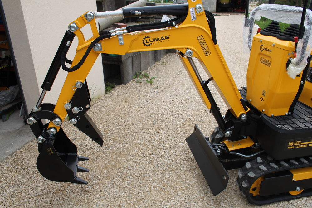 Mini pelle Lumag 600 Kg, MB600, Neuve 7499 Monnet-la-Ville (39)