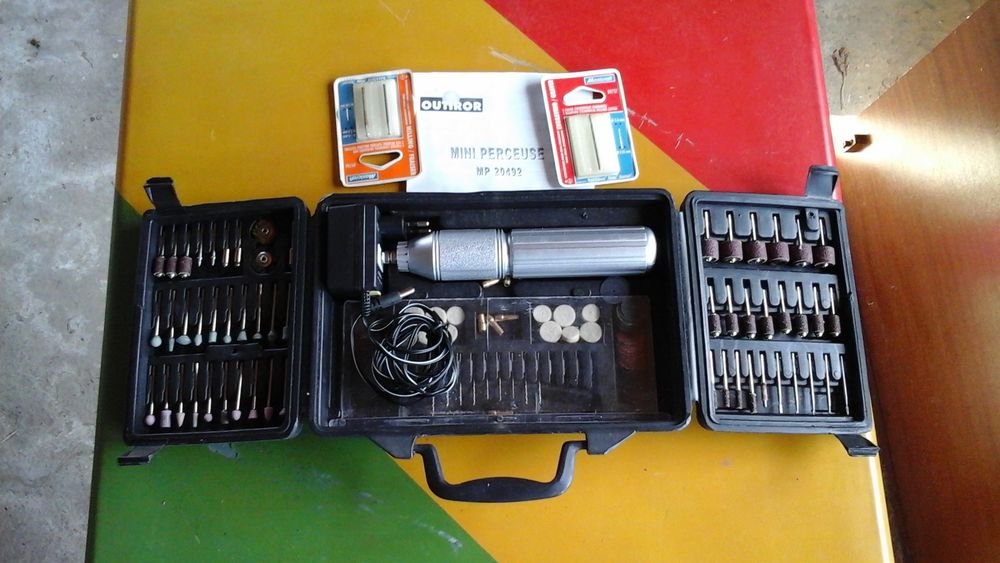 Mini perceuse 30 Maignaut-Tauzia (32)