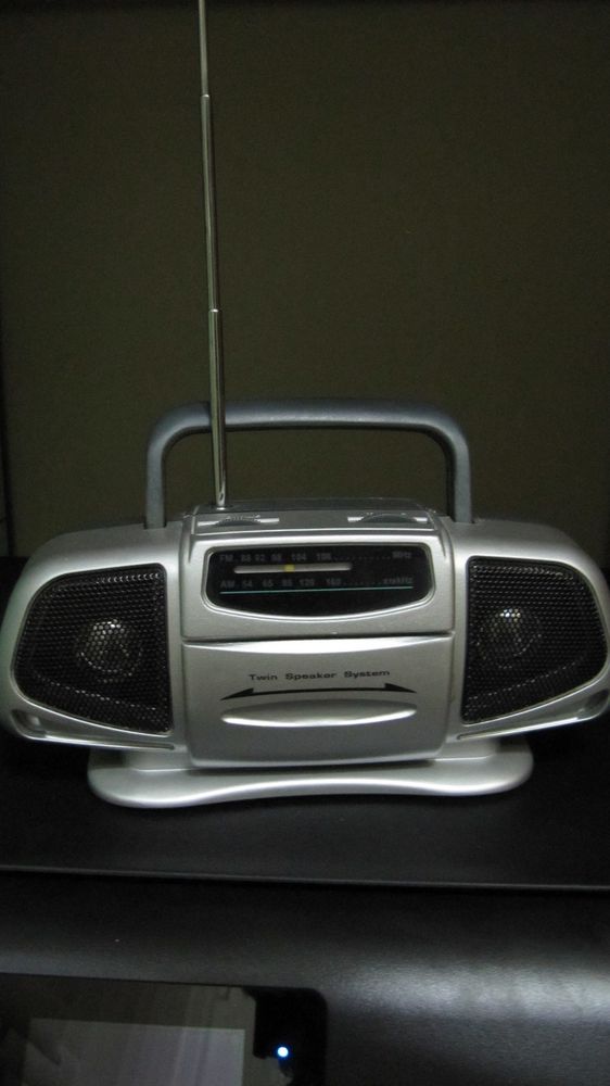 MINI poste Radio Transistor Portable Vintage 0 Th�nes (74)