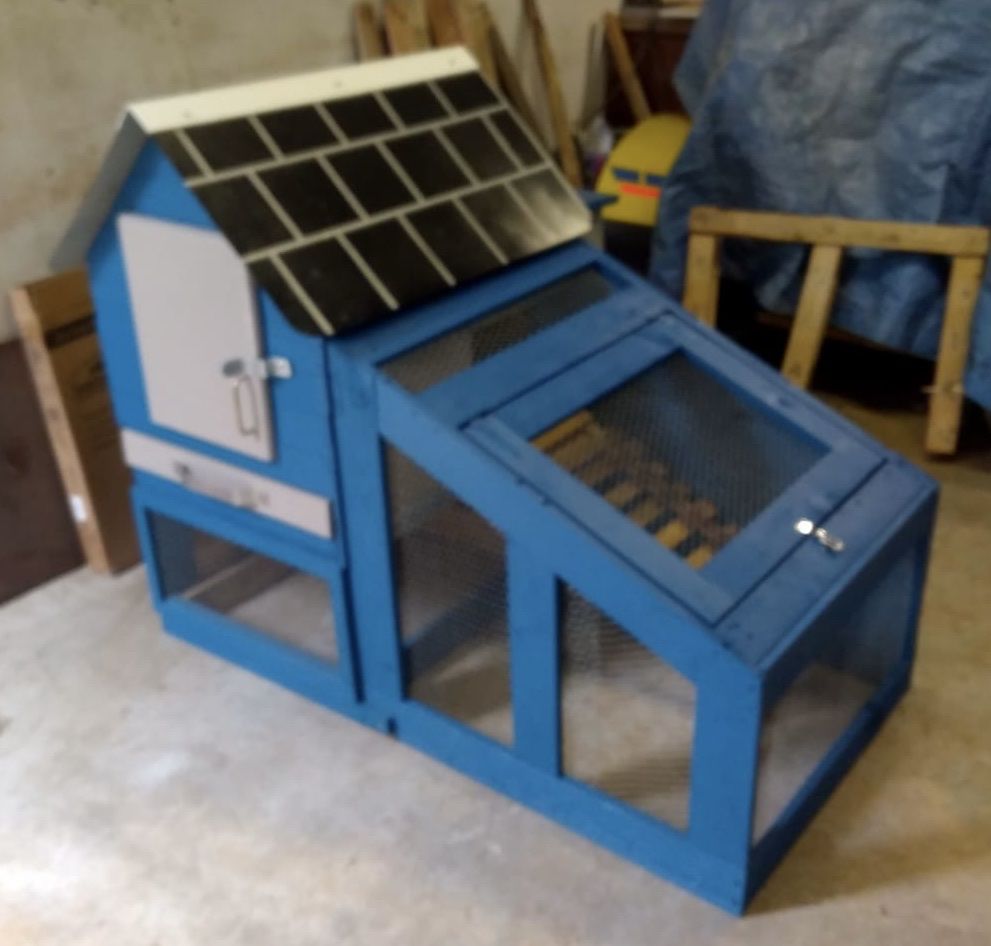 mini poulailler en bois neuf 160 Francastel (60)