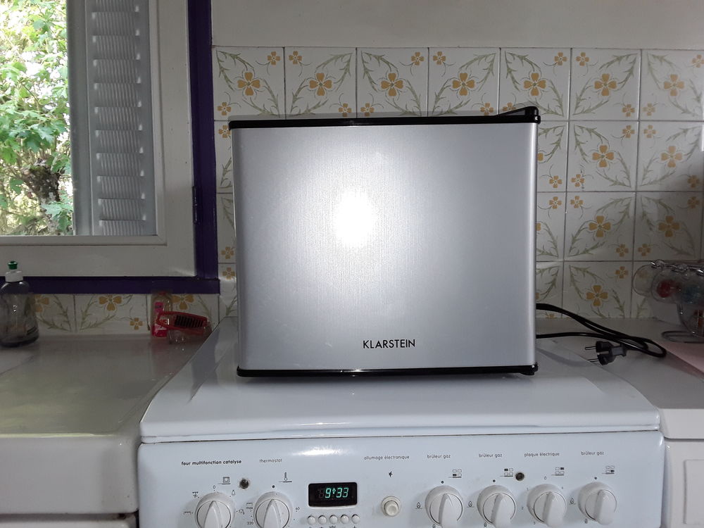 Mini r�frig�rateur 50 Bourg-en-Bresse (01)