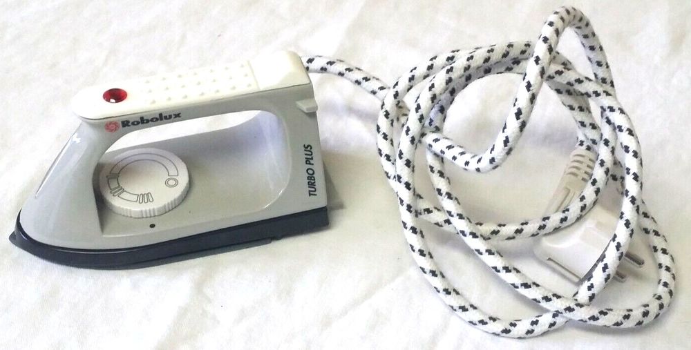 Mini fer � repasser de voyage ou camping 8 Villeurbanne (69)