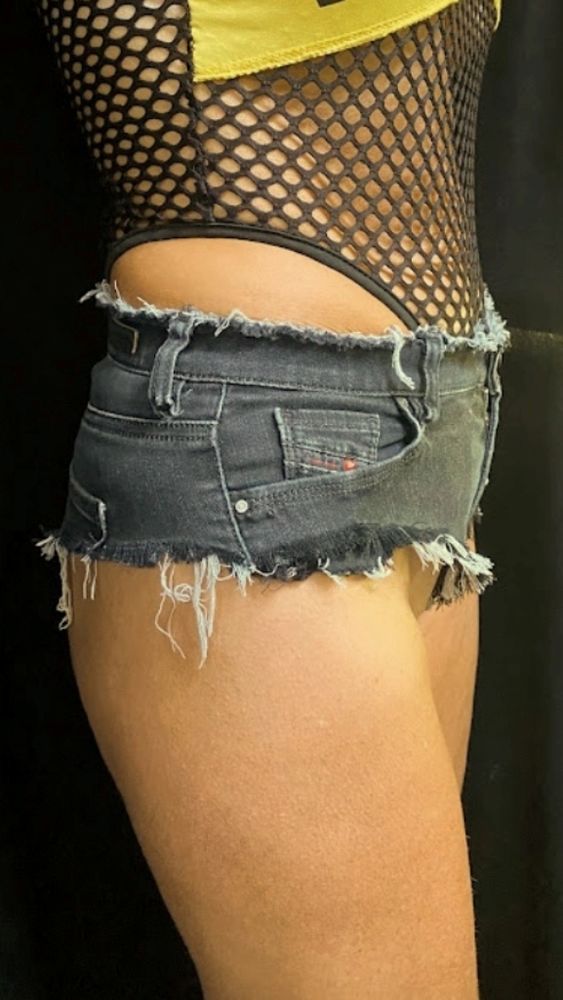 Mini short Diesel 17 Toulouse (31)