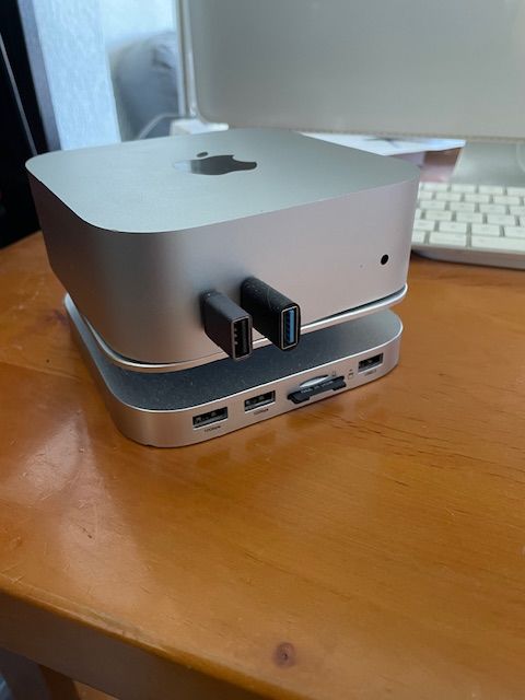 MAC mini M4 et station gewokliy 500go 600 Le Boulou (66)
