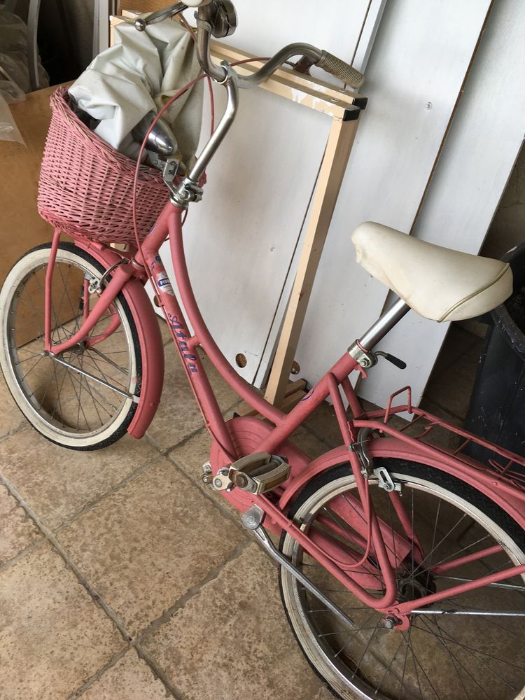 mini v�lo avec panier wintege couleur rose 30 Saint-Julien-les-Rosiers (30)