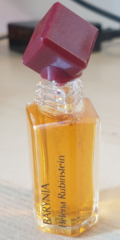 miniature Barilla d'H�l�ne Rubinstein 10 Lagny-sur-Marne (77)