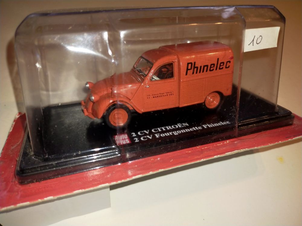 miniature 2CV Citro�n fourgonnette Phinelec 1/43
9 Mirecourt (88)