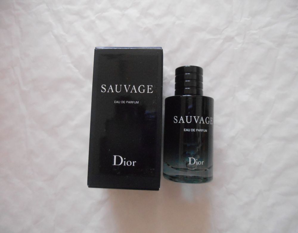 Miniature Dior Sauvage EDP 10ml 10 Villejuif (94)