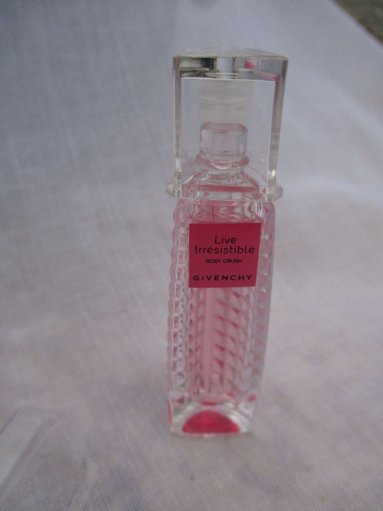 Miniature d'EDP Florale  Live Irr�sistible/Rosy Crush  Neuve 18 La Fert�-Alais (91)