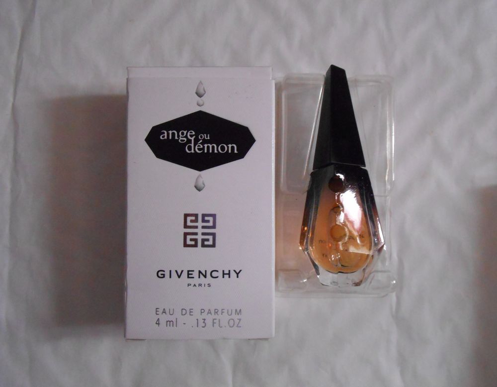 Miniature Givenchy Ange ou d�mon EDP 4ml 10 Villejuif (94)