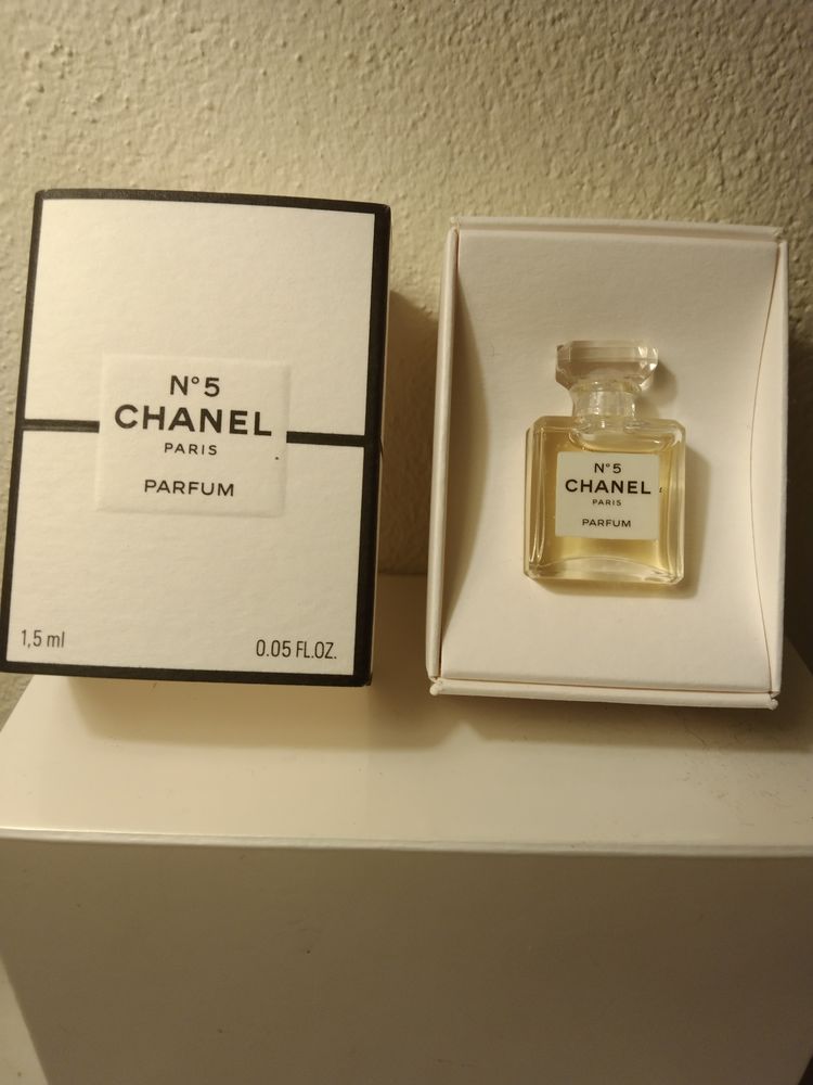 Miniature parfum Chanel n�5 12 S�v�rac-d'Aveyron (12)